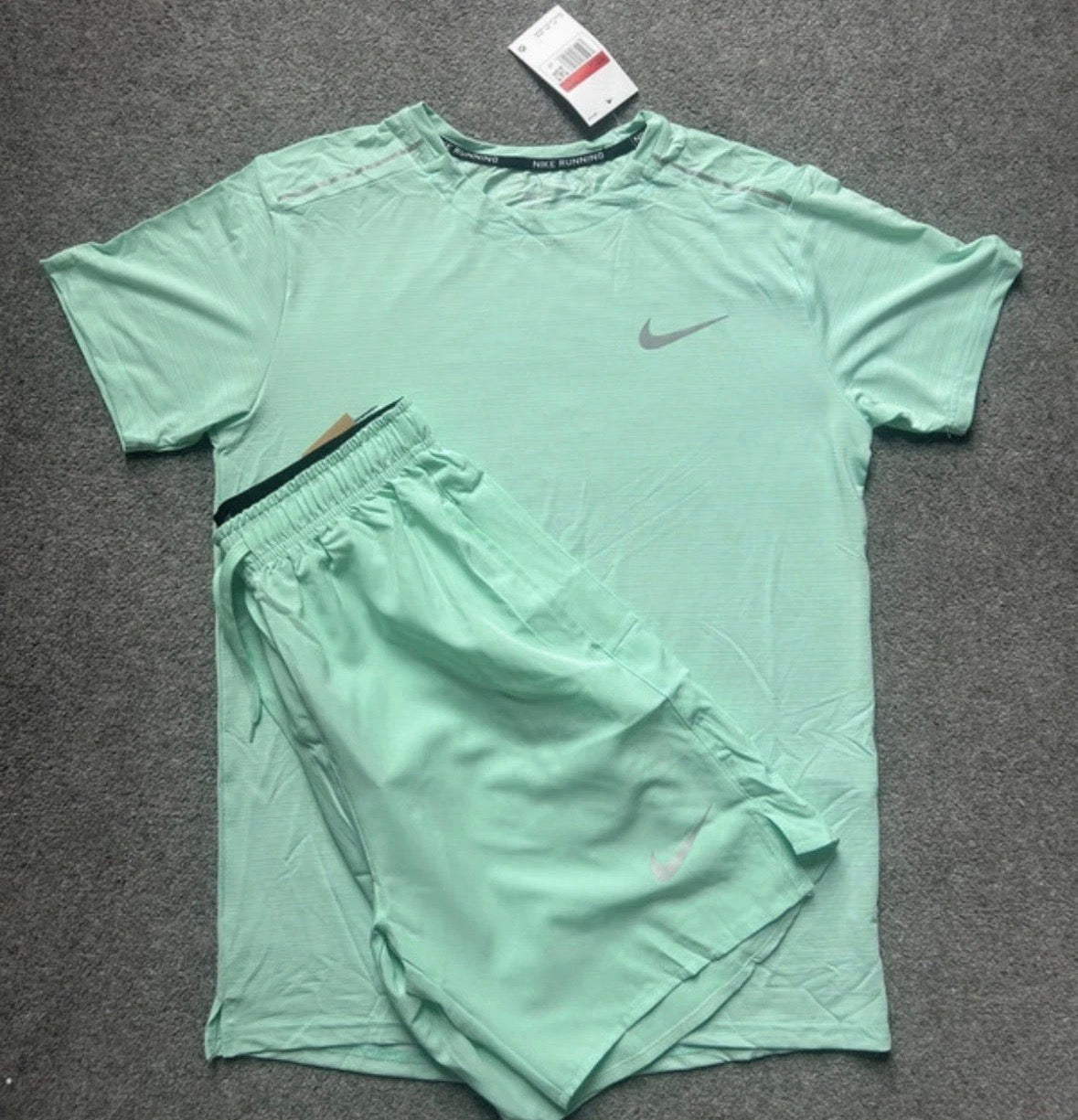 Green Miler Set - In Hand